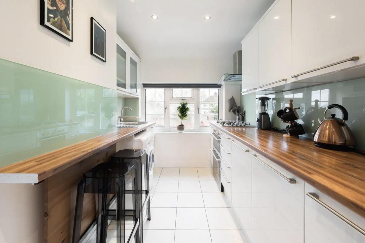 The Film Studio Appartement 5 Min To Harry Potter Watford (Hertfordshire) Exterior foto