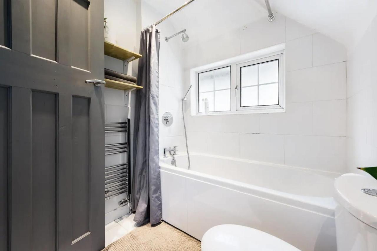 The Film Studio Appartement 5 Min To Harry Potter Watford (Hertfordshire) Exterior foto